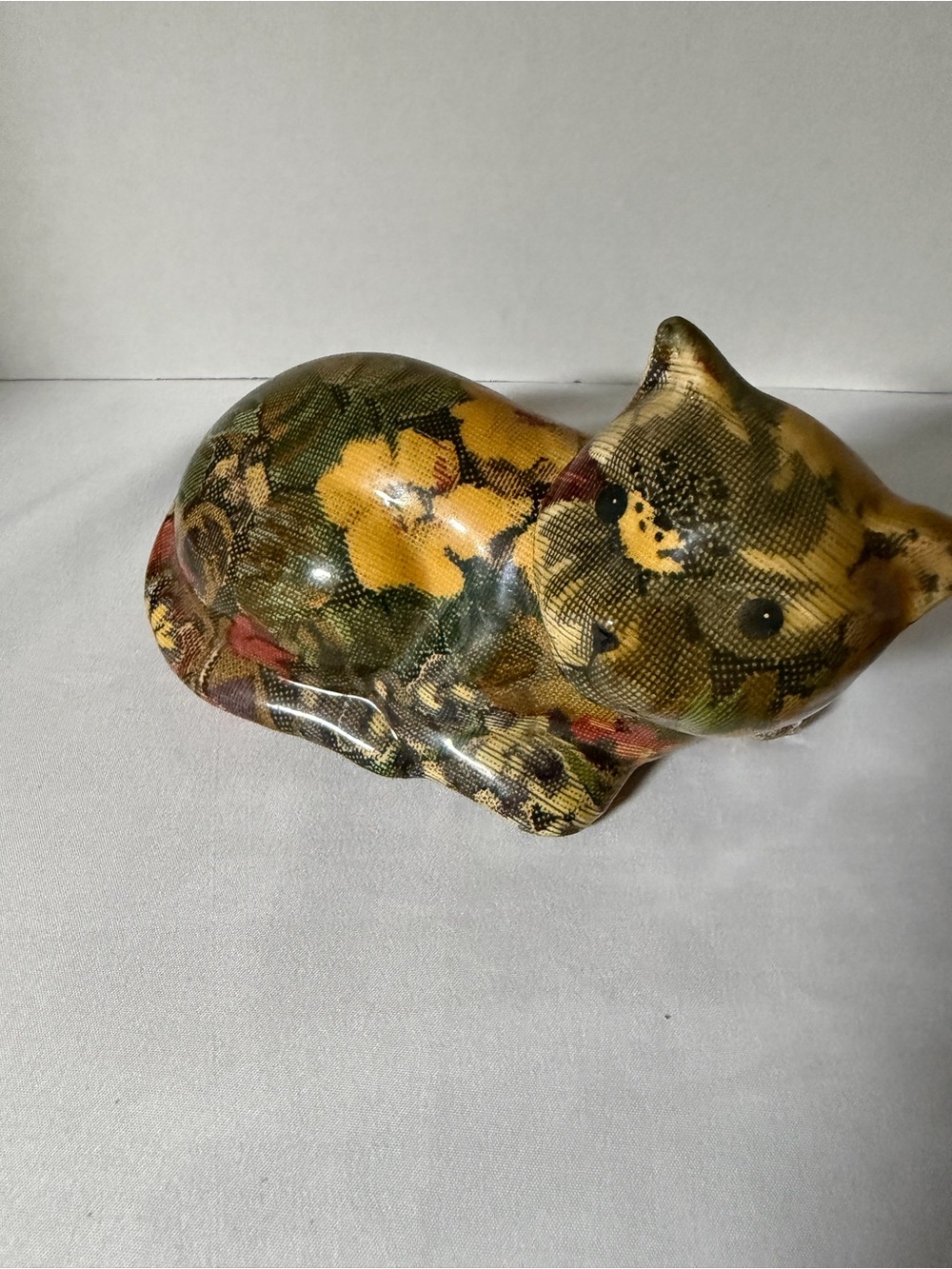 Vintage floral decoupage ceramic cat figurines grandma core patchwork style GUC - Picture 3 of 15